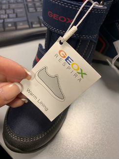 Ботинки -сапоги Geox новые 27 зима