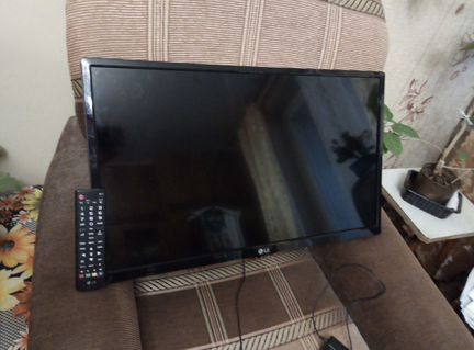 Телевизор ЖК LG28LF450U(72см). Настенный, с цифрой