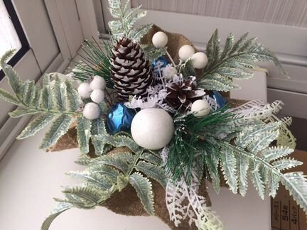 Букет новогодний, подарок, новогодняя композиция