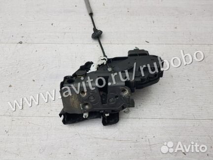 Замок двери передний левый Volvo S80 AS B5254T10