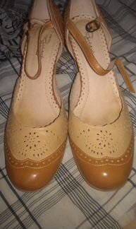 Босоножки женские