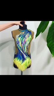 Красивый купальник для художественной гимнастики