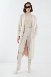 Пальто с карманами