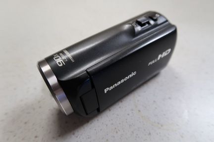 Видеокамера Full HD Panasonic HC-V260 Black