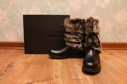 Сапоги новые Clarks модель Minx Jeanie