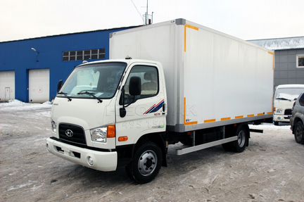 Hyundai HD78 с промтоварным фургоном