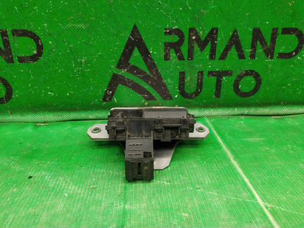 Замок багажника Ford Focus 2 2005-2011