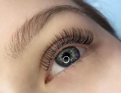Наращивание ресниц