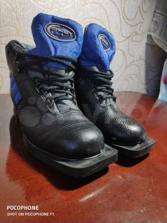 Лыжные ботинки.Размер 38