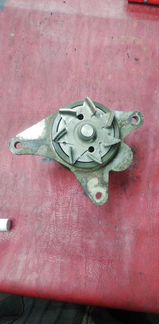 Помпа водяная Ленд Ровер Дискавери 3 2,7 vkpc87840