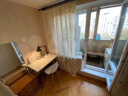 Комната 17 м² в 3-к, 8/12 эт.