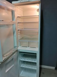 Холодильник двухкамерный indesit