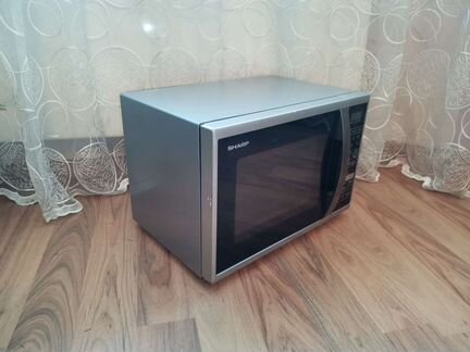 Рабочая микроволновая печь Sharp