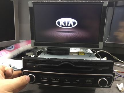 Штатная магнитола KiA Quoris