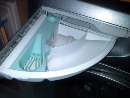 Стиральная машина Аристон