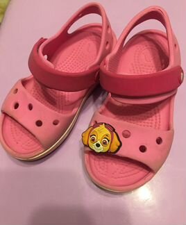 Сандалии crocs c8