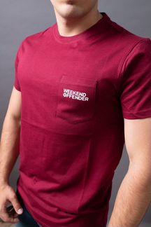 Футболка weekend offender