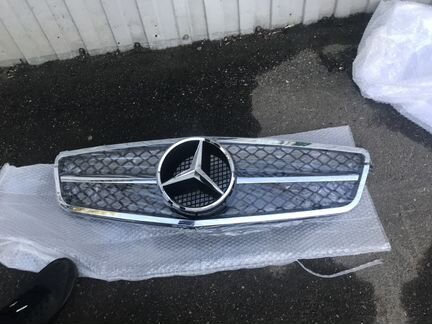 Mercedes c204 W204 решетка радиатора AMG 6.3