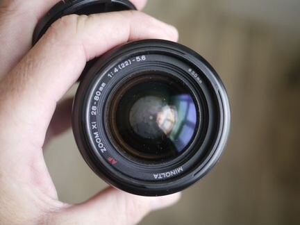 Sony zoom Xi 28-80 mm 4-5,6 штатный удобный