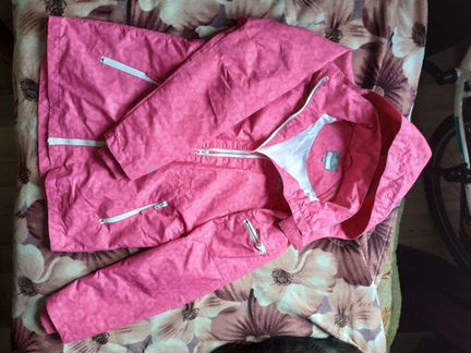Куртка на девочку