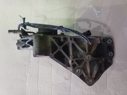 Кронштейн кондиционера Pathfinder R51 11910EB300