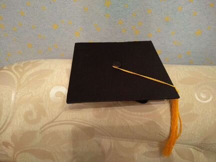 Шапочка выпускника