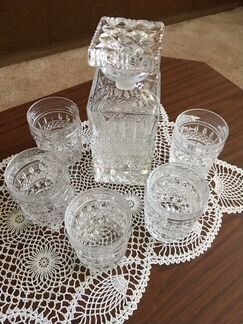 Штоф хрустальный тяжеленький и 5 стаканов