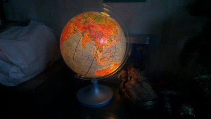 Глобус школьный диаметр 30 см с подсветкой