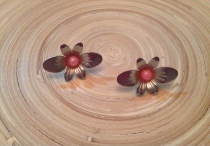 Серьги, бусы и заколка винтажные СССР