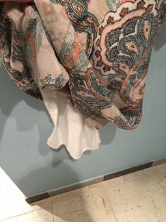 Платье шелковое