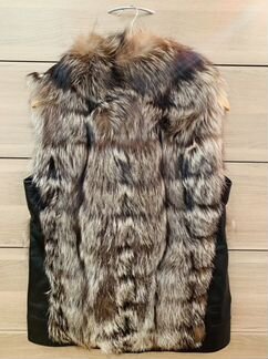 Жилет меховой из чернобурки