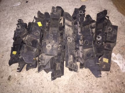 Замок крыло-бампер для Citroen C4