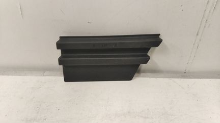 Заглушка обшивки багажника левая VW Tiguan 2