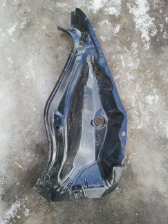 Суппорт фонаря задний правый Hyundai Solaris 1