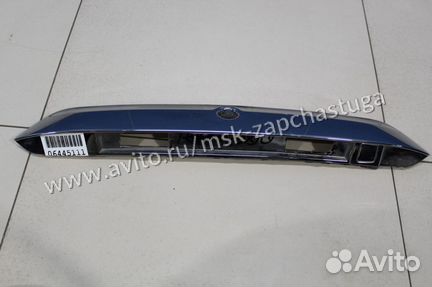 Накладка двери багажника Nissan Terrano (D10)