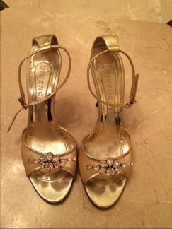 Босоножки Givenchy, р. 38.5