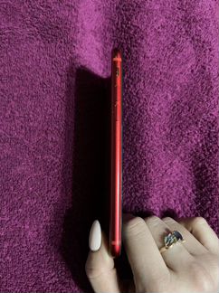 iPhone 8 64Gb красный