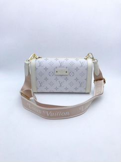 Новая женская сумка клатч Louis Vuitton белая