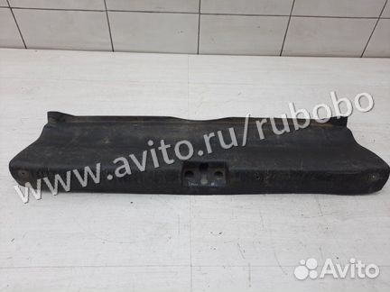 Обшивка багажника средняя Mitsubishi Carisma DA1A