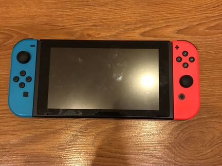 Nintendo Switch, установлена игра For