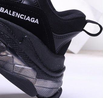 Кроссовки balenciaga triple-s sneaker tess s.gomma