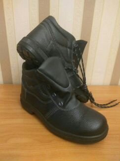 Ботинки