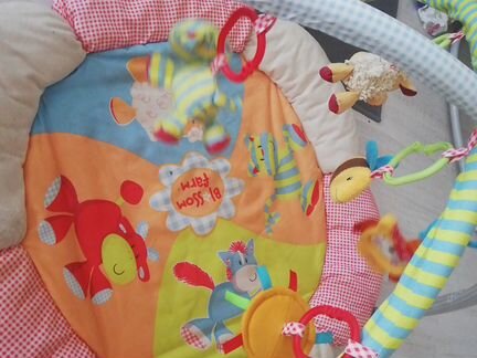 Развивающий коврик