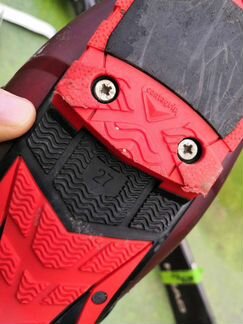 Горнолыжные ботинки rossignol