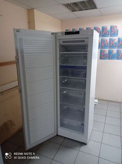 Морозильная камера (no-frost) Whirlpool