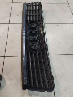 Решотка радиатора Ауди А6 01-04г. в