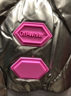 Бомбер off white