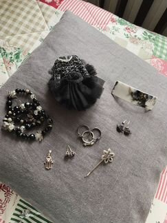 Сет из украшений/аксессуаров