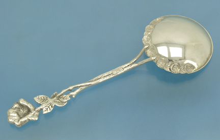 Десертная ложка серебро 835 пробы Роза