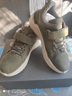 Новые кроссовки экко gore-tex нат. кожа 30 р-р